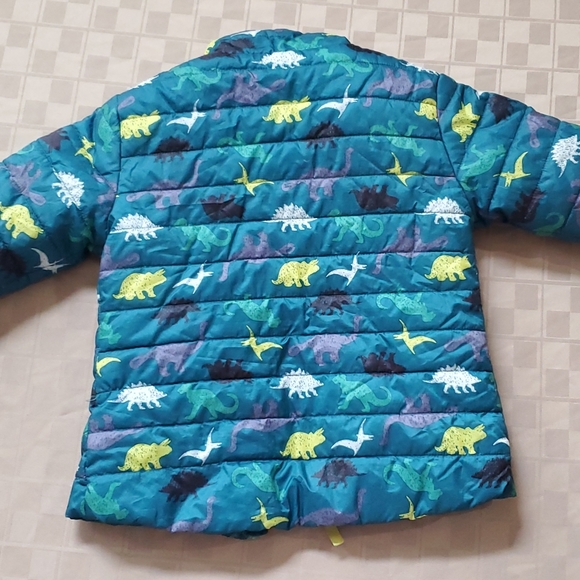 Boy's jacket size 4T - Picture 3 of 3